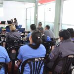 Personal del Servicio Penitenciario Provincial durante la charla de capacitación