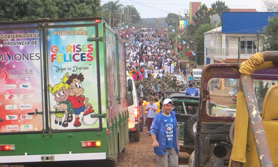 Gurises listos para el desfile San Pedro junio 2015