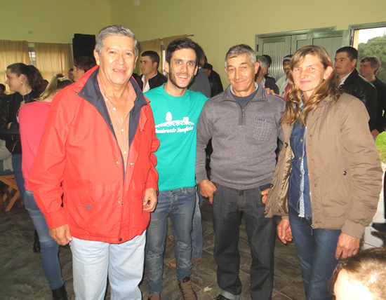 Sembrando entrega Dos de Mayo 20 julio 2015