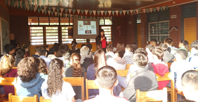Alumnos de la EPET 23 durante la charla de Juego Saludable.
