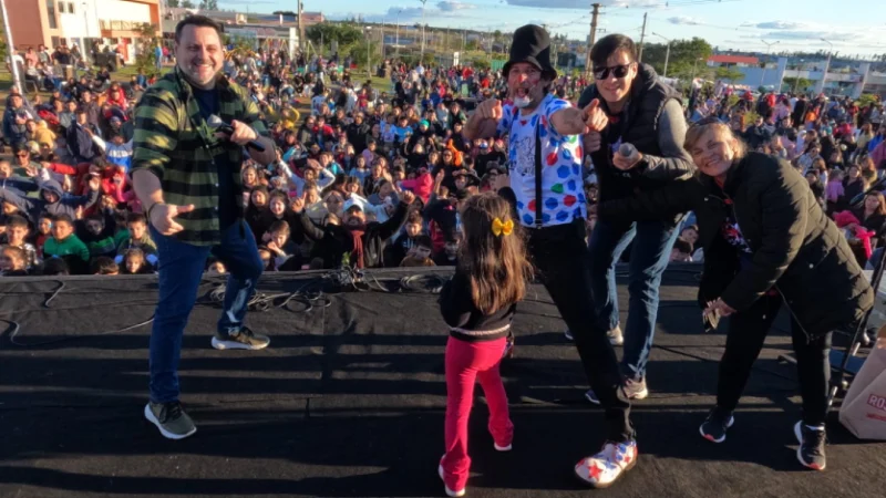 Gurises con los niños de Atembé Guazú