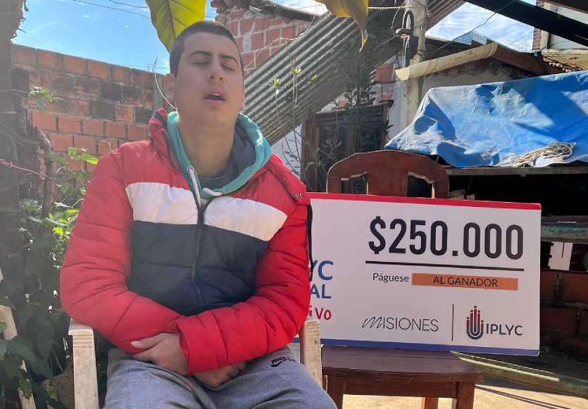 Tobías Martins ganador del IPLyC Social Inclusivo.
