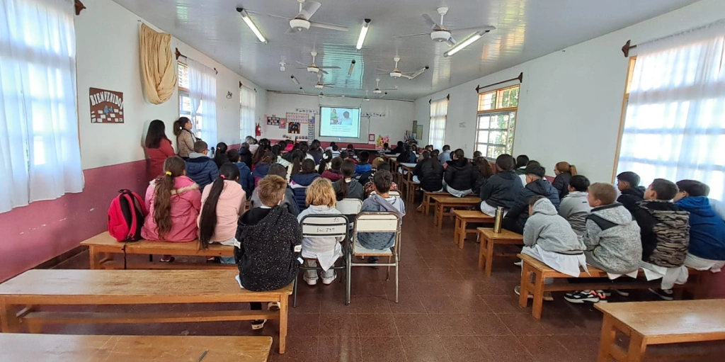 Alumnos de Santa Rita durante la charla de prevención con Juego Responsable.