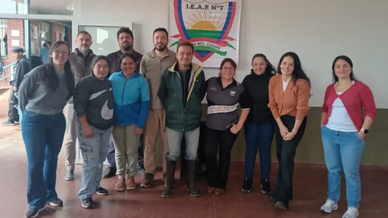Juego Responsable junto a alumnos de Garupá. Participarán en el concurso Reflejos en el Azar.