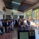 Alumnos del Instituto Nuestra Señora De Fátima durante la charla para para prevenir adicciones del juego y de pantallas.