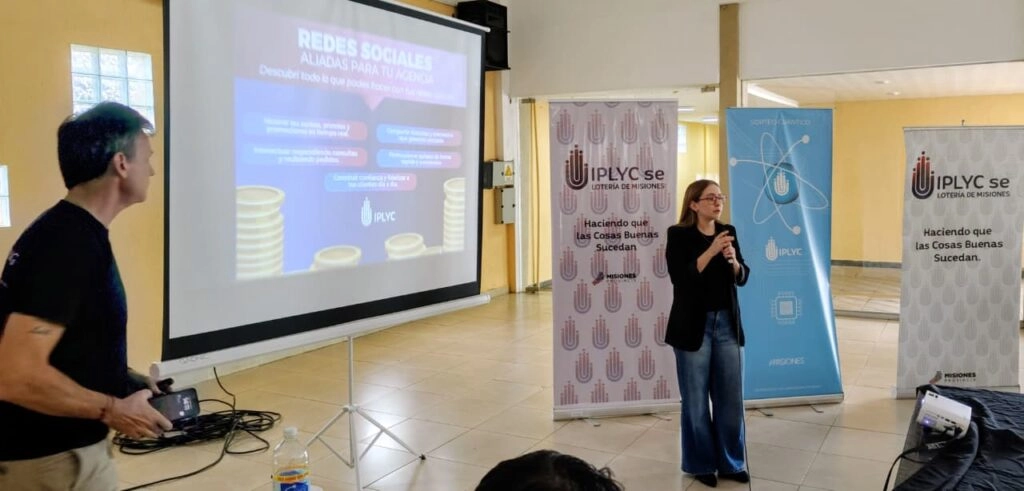 Los vendedores también recibieron capacitación sobre los canales de comunicación del IPLyC.