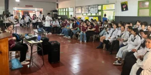 Alumnos del BOP 14 de Corpus desarrollan una actividad de reflexión y pensamiento crítico junto a Juego Responsable.