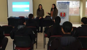 Responsables del Programa de Juego Responsable en la capacitación al personal del SPP.