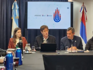 Héctor Rojas Decut expone el Informe de Gestión 2026 del IPLyC.