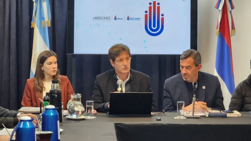 Héctor Rojas Decut expone el Informe de Gestión 2026 del IPLyC.