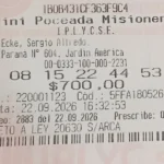 Ticket ganador de la Mini Poceada. Con el dinero, el ganador piensa ayudar a sus hijos estudiantes.