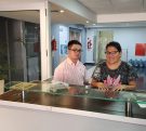 Marcos y Micaela en Mesa de Entradas del IPLyC