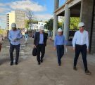 Angélica Tineo, Leandro Rosso, Leo Eskenazi, Leonardo Stelatto y Héctor Decut recorren la obra del Complejo IPLyC Costanera..